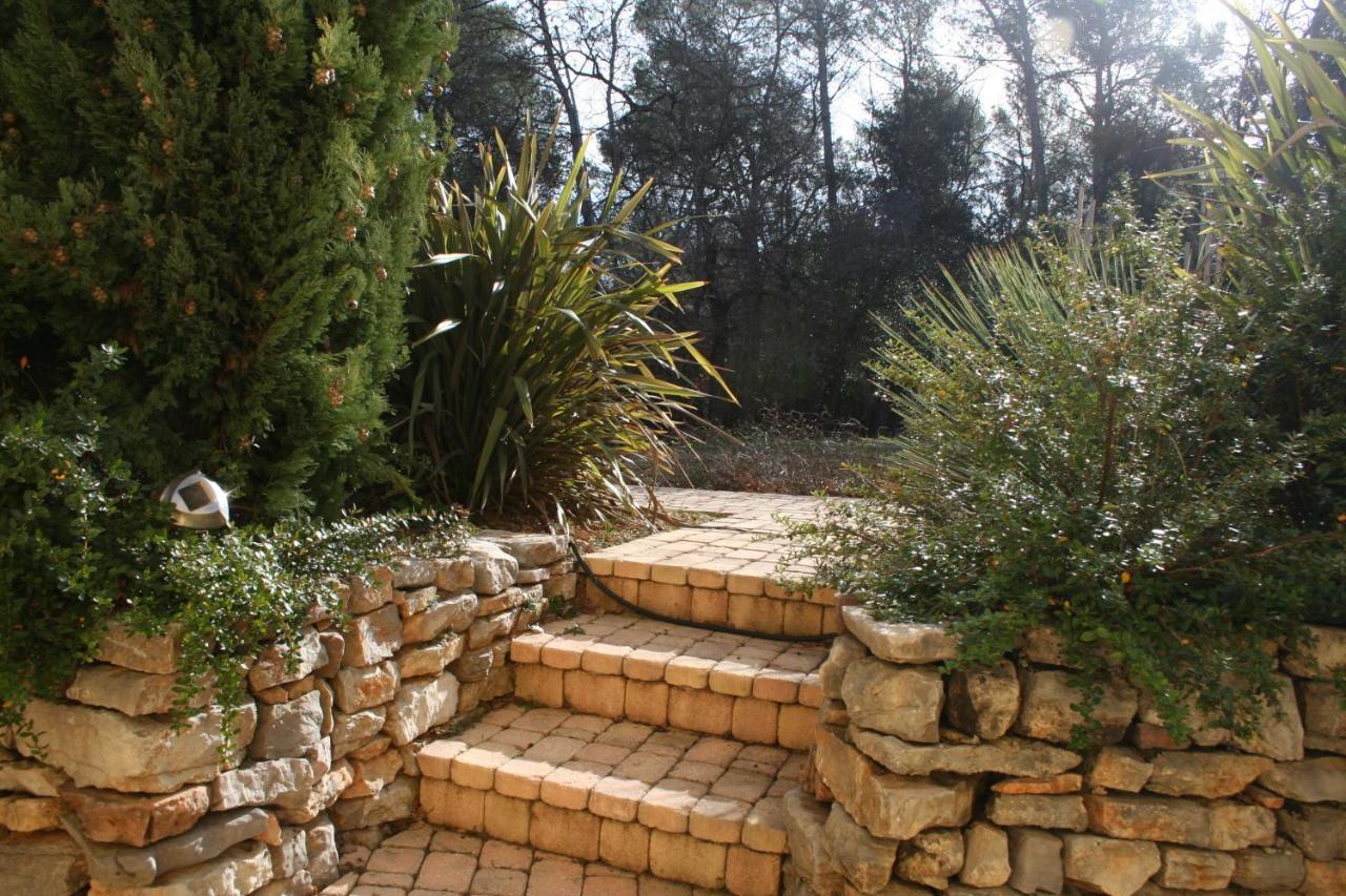 Le Mas Des Tarentes Trans-en-Provence Exterior foto