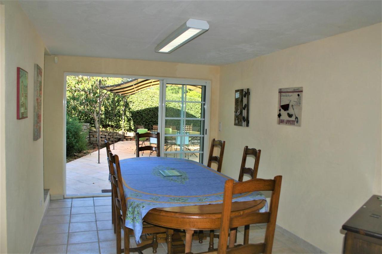 Le Mas Des Tarentes Trans-en-Provence Exterior foto